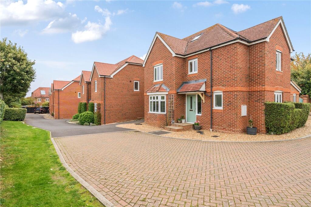Morrish Grove, Kintbury, Hungerford, Berkshire, RG17 photo 4