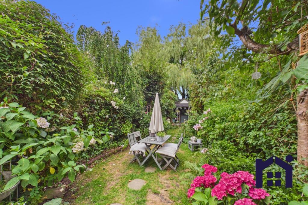 House in Preston - View 4