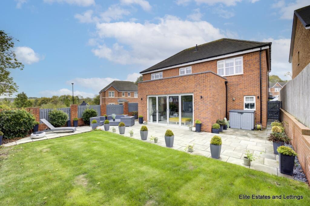 House in Sunderland, Peat Carr Estate, Hetton - More