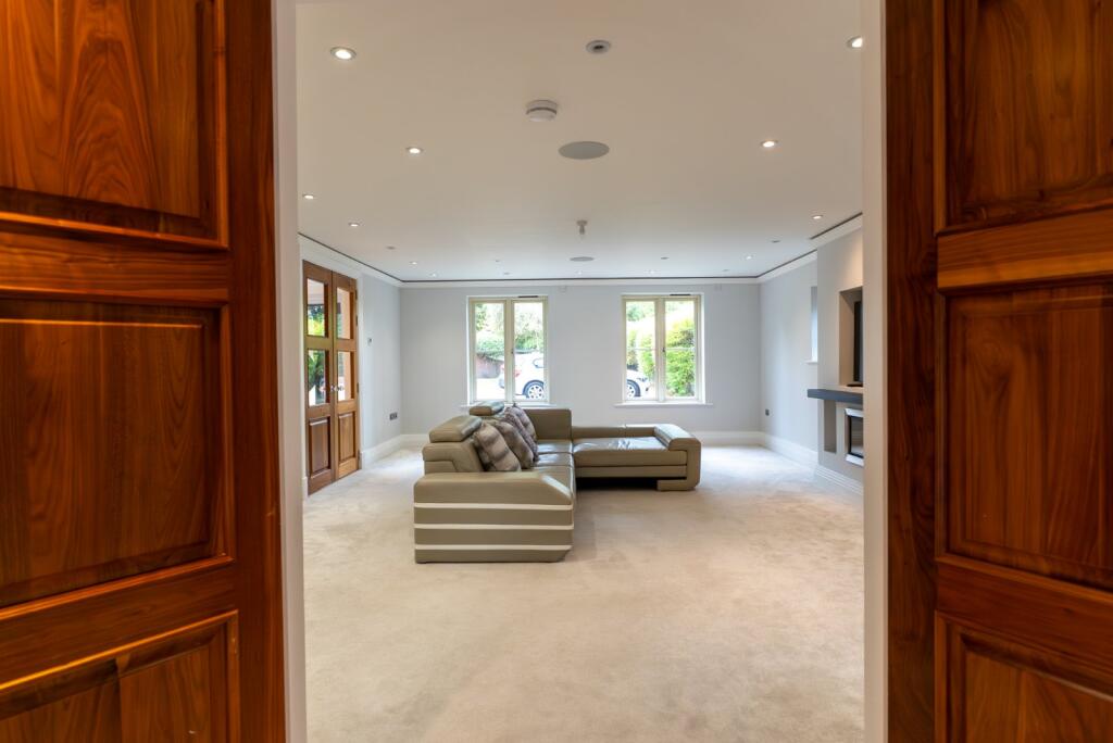 Additional image 3 of Warwick Road, Knowle, Solihull, West Midlands, B93