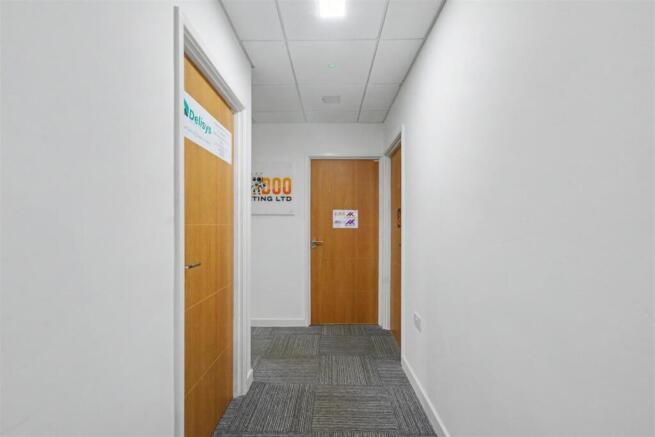 Hallway.jpeg