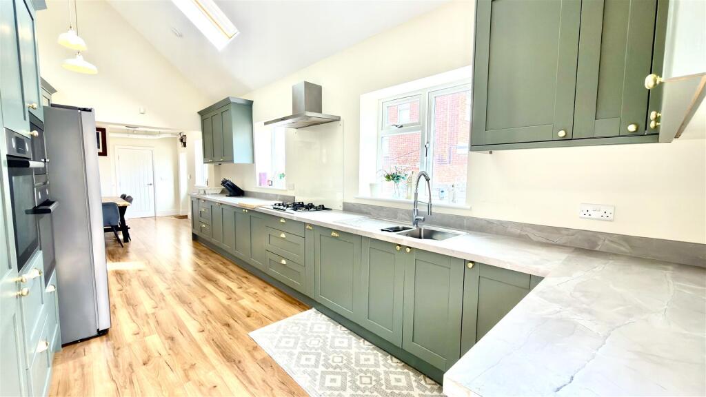 Additional image 5 of Tinkers Green Road, Tamworth, Staffordshire