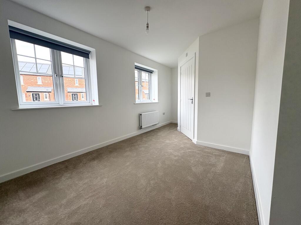 Apartment in York - View 3