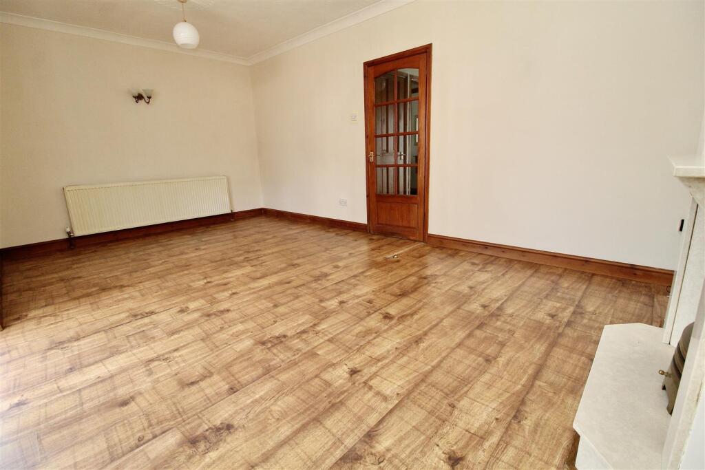 Additional image 2 of Heathland Avenue, Shard End, Birmingham