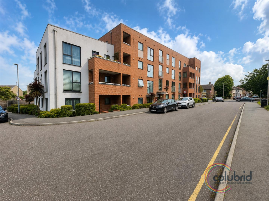 Main image of property: The Chase, Grays