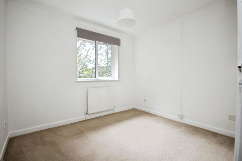 Apartment in Poole - More