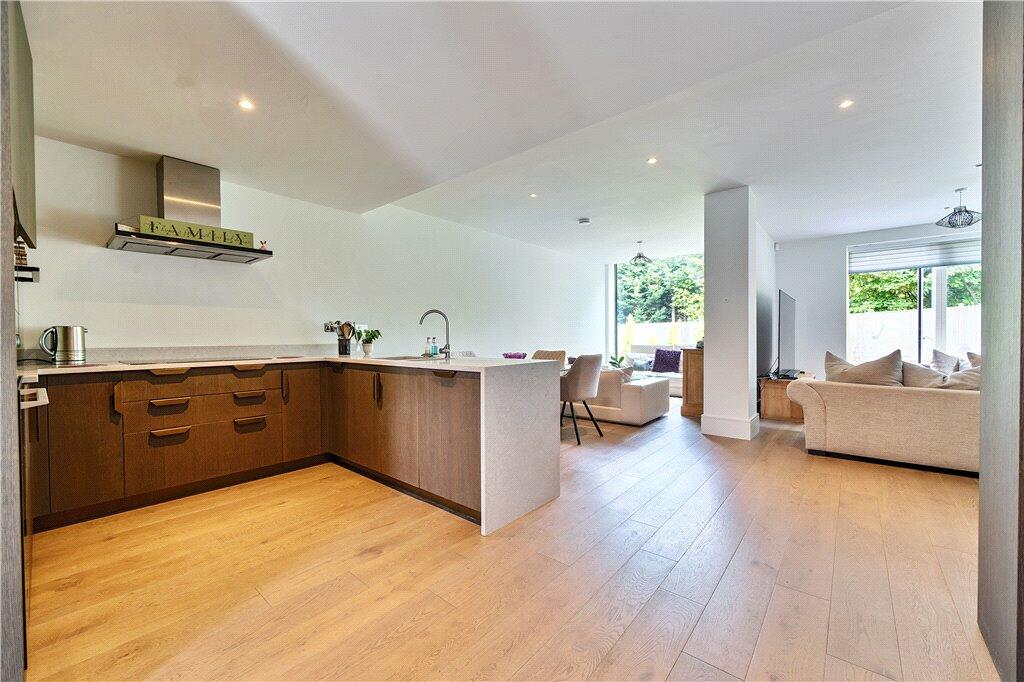 Westerham Road, Keston photo 5