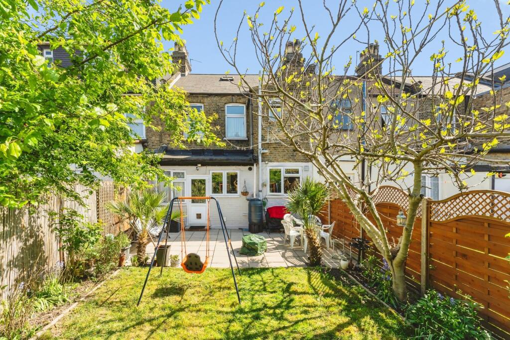 House in London, Leyton - View 4