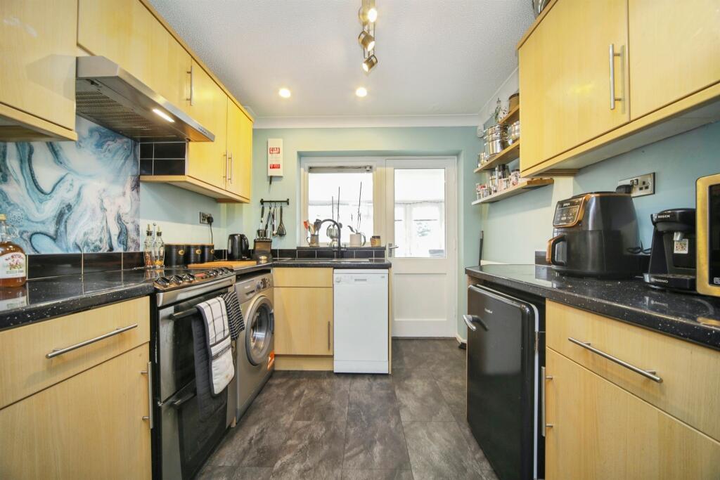 House in West Suffolk, Great Whelnetham - View 5