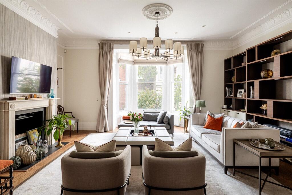 Main image of property: Hyde Park Gate, South Kensington, SW7