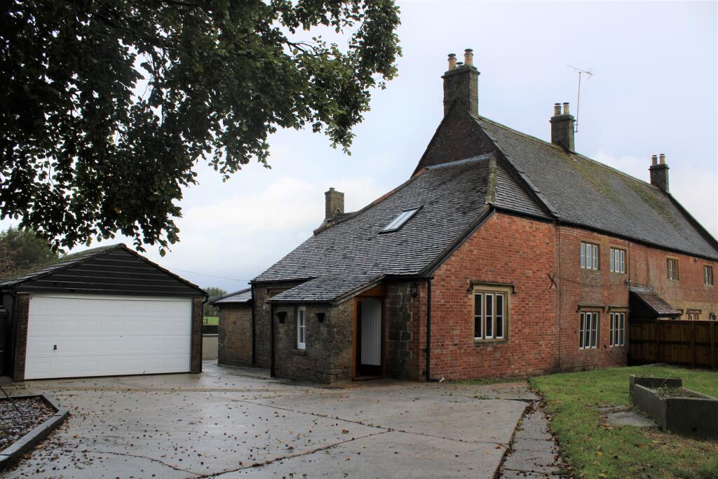 Main image of property: Tintinhull