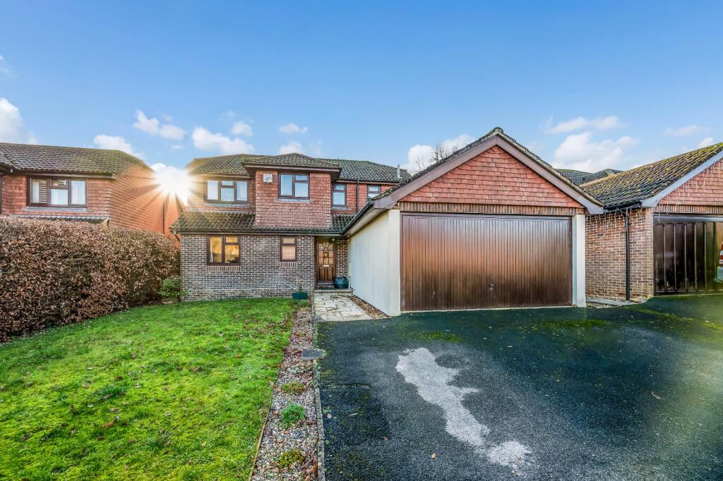 Main image of property: Willowdale Close, Stroud, Petersfield, Hampshire