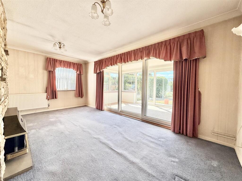House in South Norfolk, Wymondham - View 2