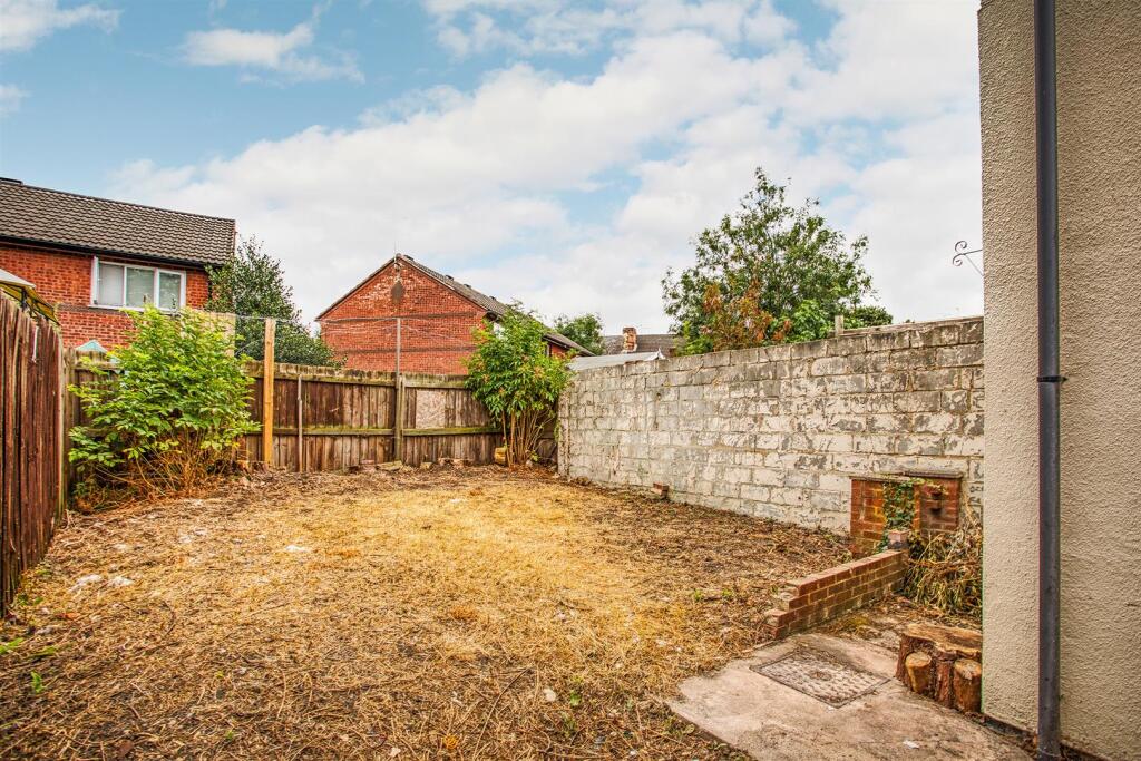 Property photo 11
