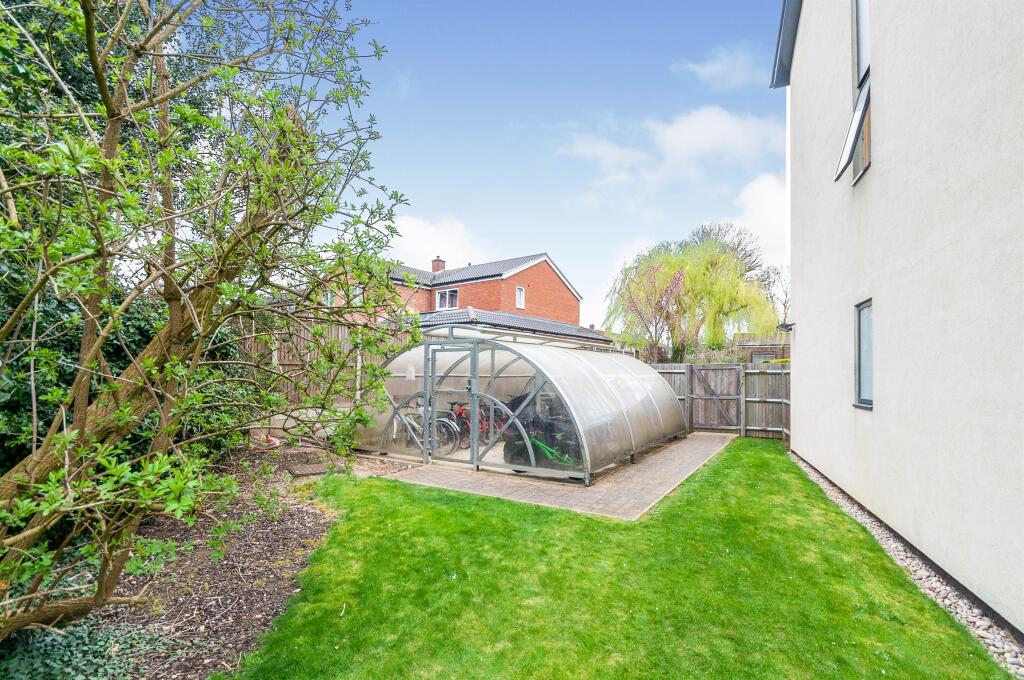 Property photo 11