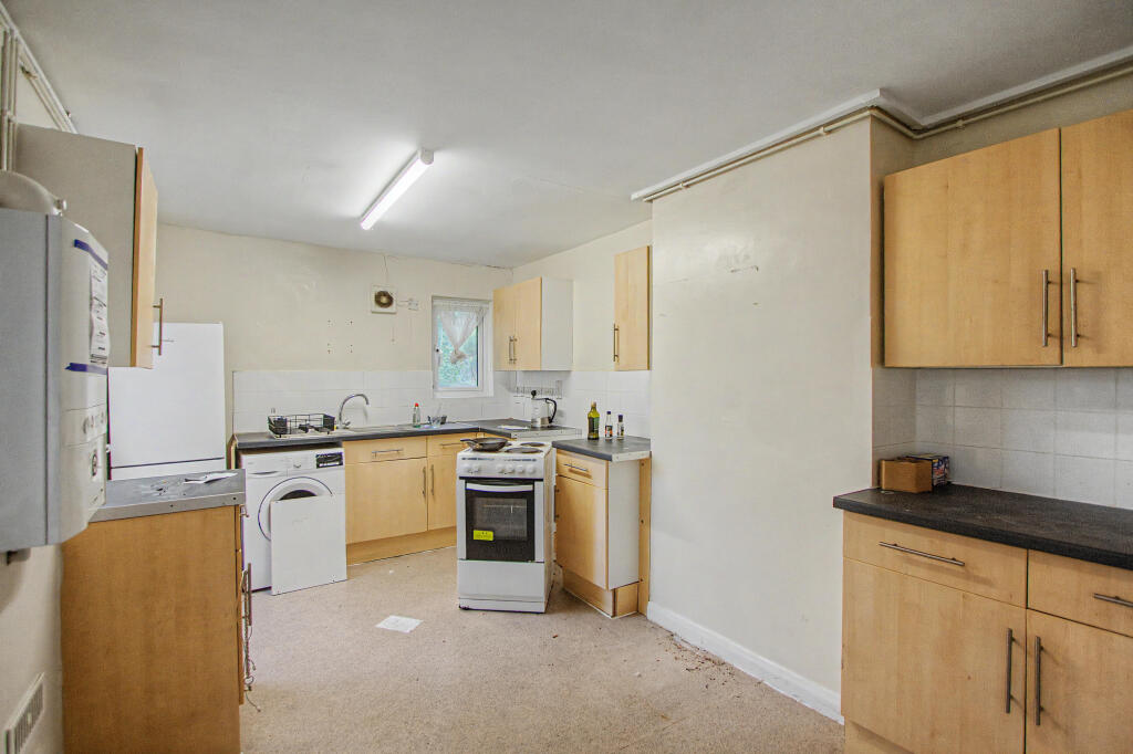 House in London - View 5