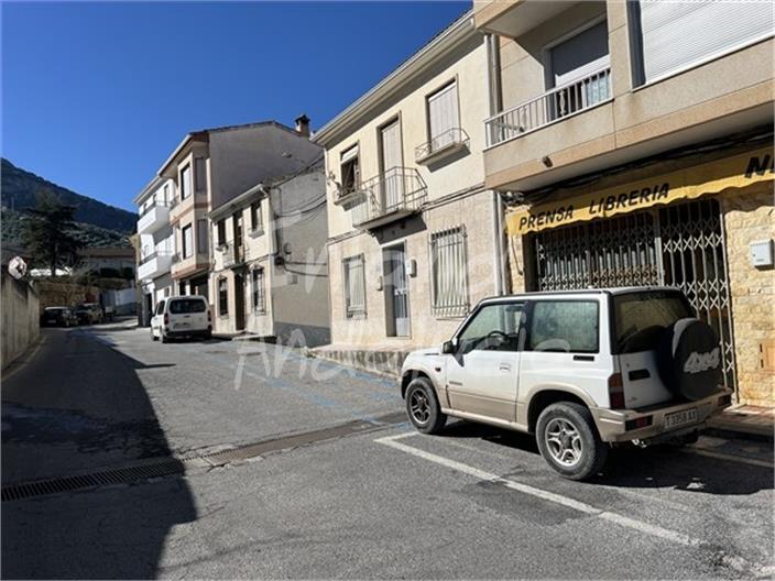 Main image of property: Andalucia, Jaén, Castillo de Locubín