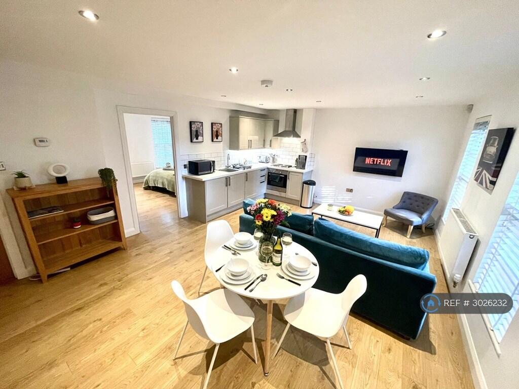 Apartment in Chelmsford - More