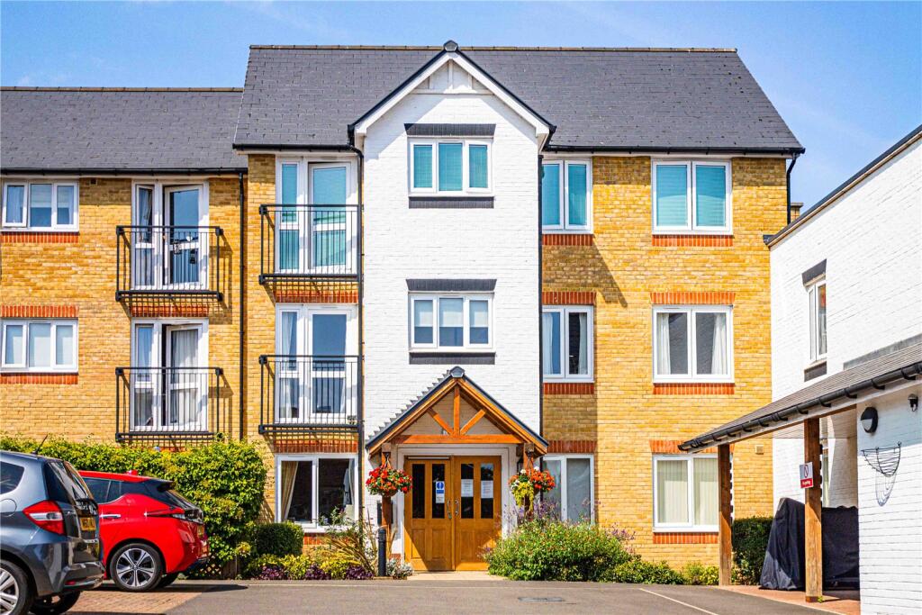 Main image of property: High Street, Berkhamsted, Hertfordshire, HP4