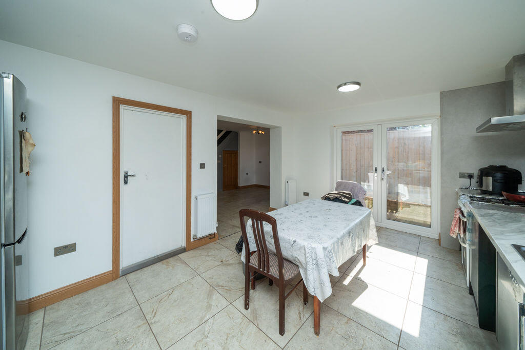 House in Dudley, Hawbush - More