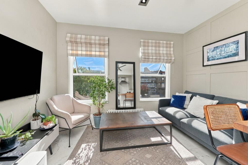 Apartment in London - View 4