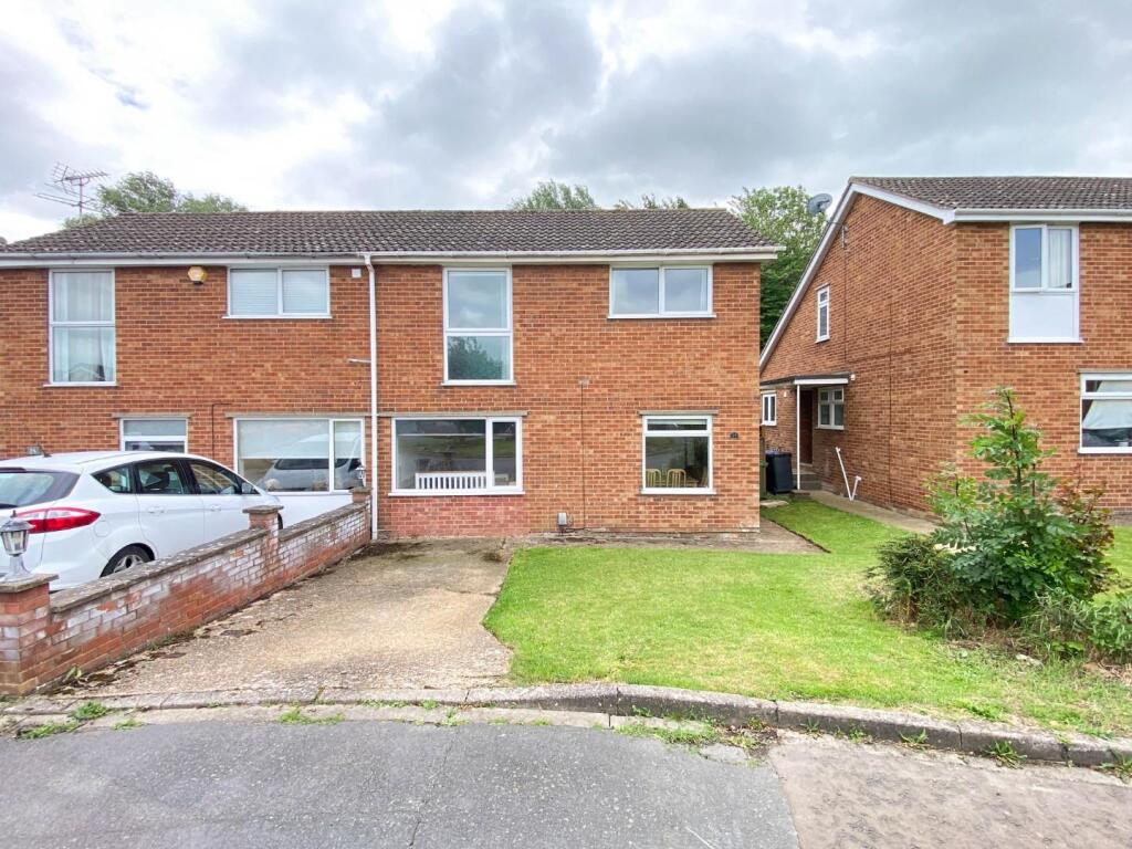 Main image of property: Oatlands Avenue, Bar Hill, Cambridge