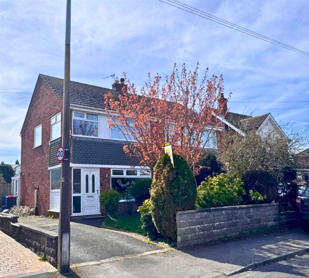 Main image of property: Meadowcroft Avenue, Catterall, Preston