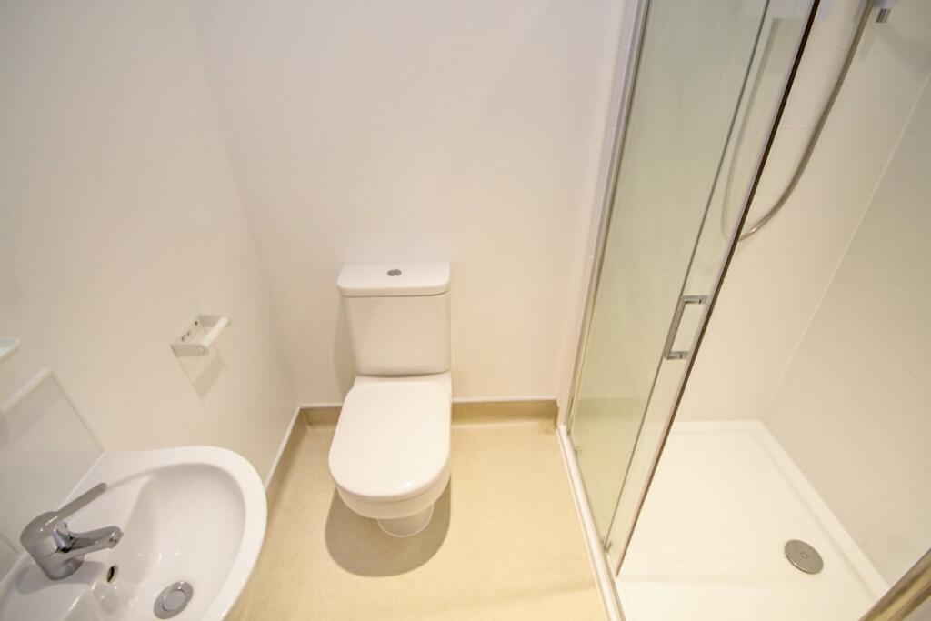 Apartment in Leeds - View 4