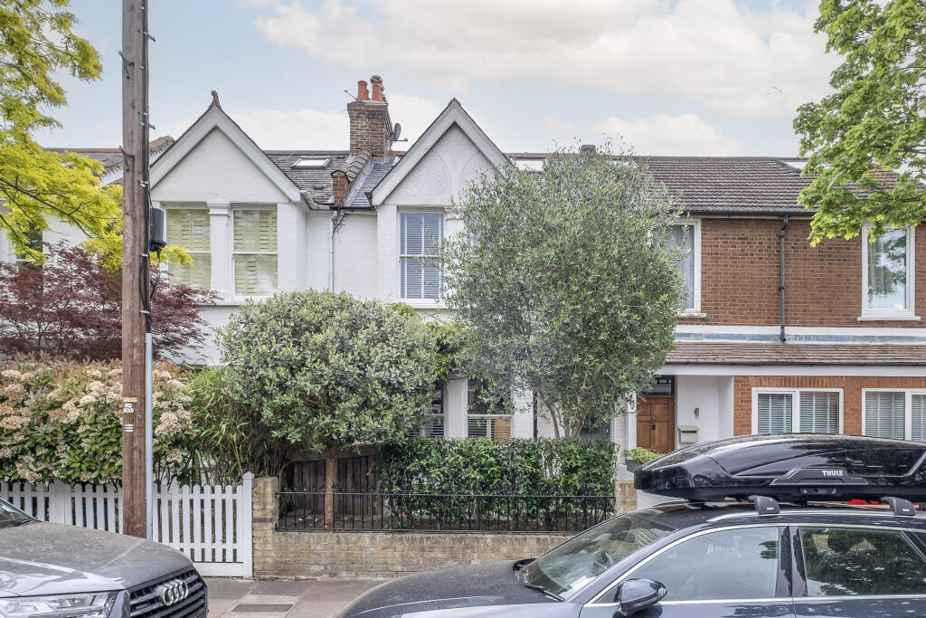 Main image of property: Ashleigh Road, London, SW14