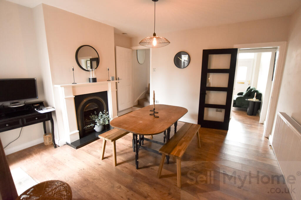 House in Leicester - More