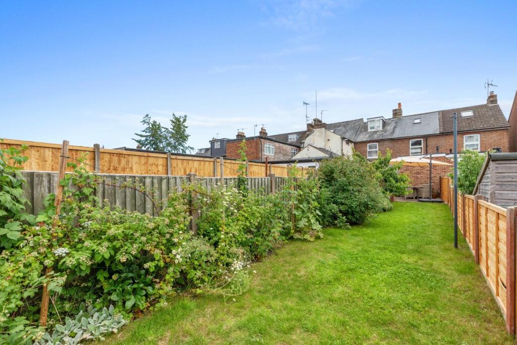 House in Chesham, Newtown - View 2