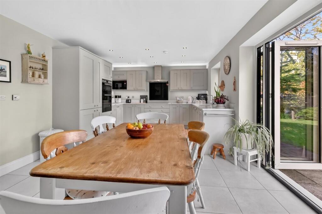 Main image of property: Farefield Close, Dalton, Thirsk