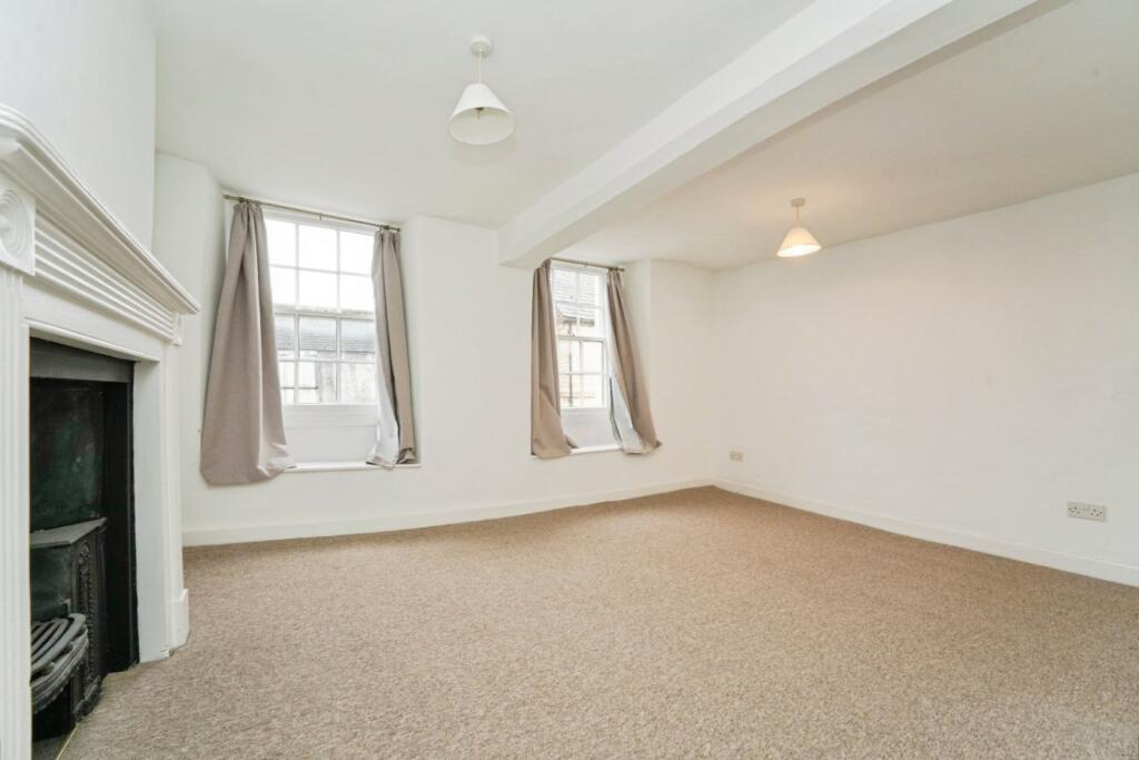 Templar Mews, Cirencester, Gloucestershire, GL7 - View 6