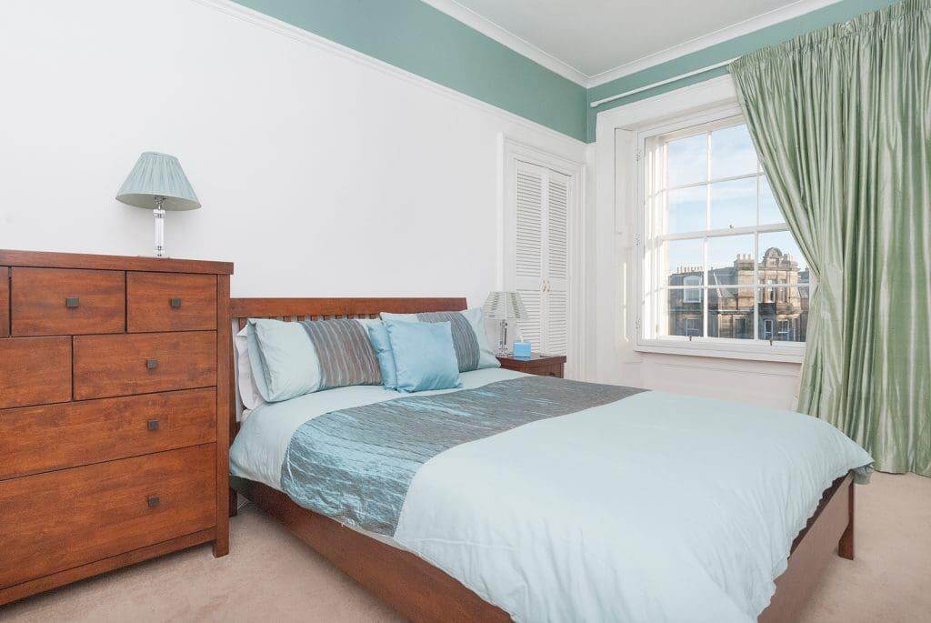 Apartment in Edinburgh - View 5