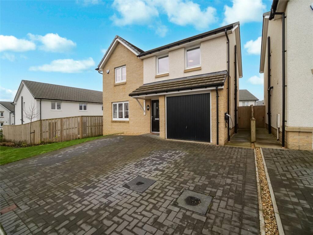 Main image of property: Silver Arrow Gardens, Kilwinning, North Ayrshire, KA13