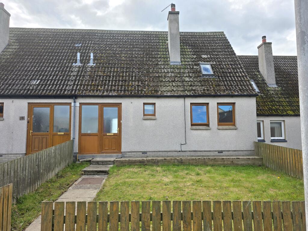 Main image of property: 12 Hillview Place, Lossiemouth, Moray IV31 6RR