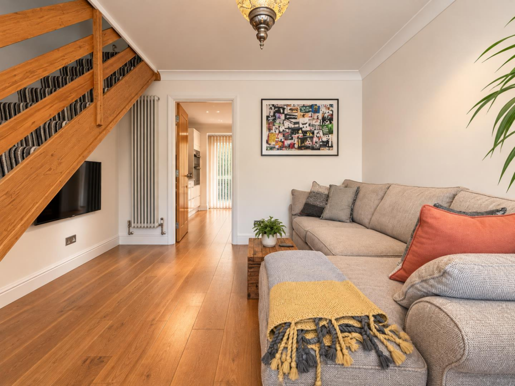 House in Ashford, Kent - View 4