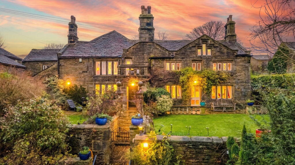 Main image of property: Grange Hall, Kildwick, BD20