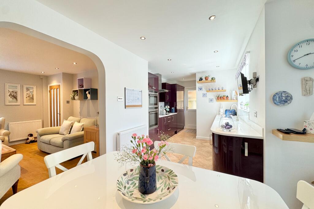 House in Fareham, Whiteley, Titchfield Park - View 2