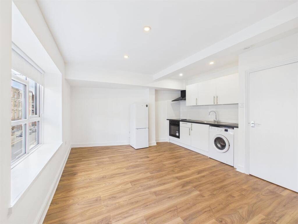 Main image of property: Bethnal Green Road, Shoreditch, E2