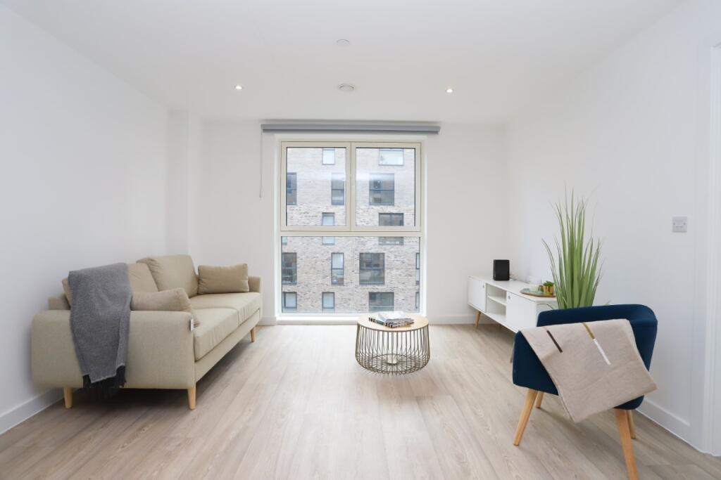 Main image of property: Clippers Quay Salford M50