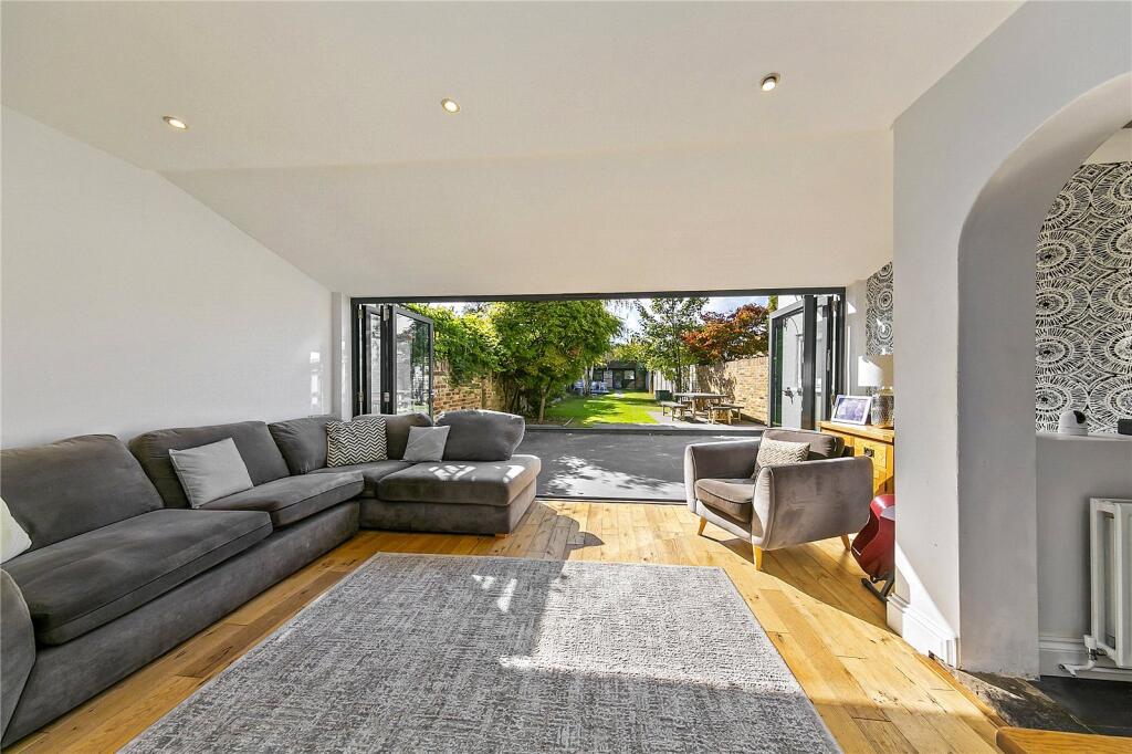 French Street, Sunbury-On-Thames – pohled 4