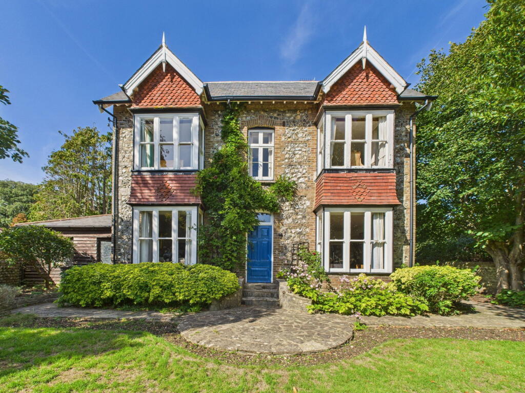 Main image of property: Jefferies Lane, Goring-by-Sea, Worthing, BN12