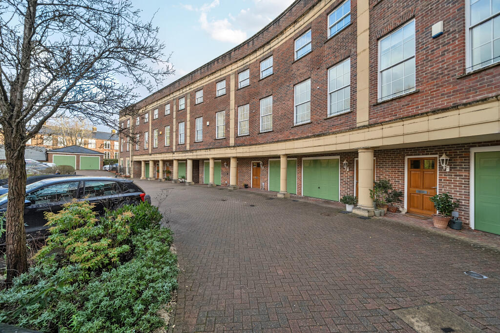 Main image of property: Bath Place, Winchester, SO22