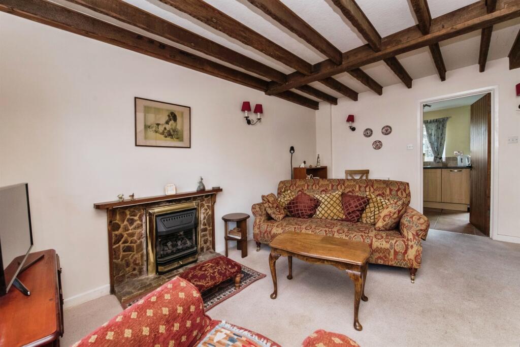 Musbury Road, Axminster photo 3