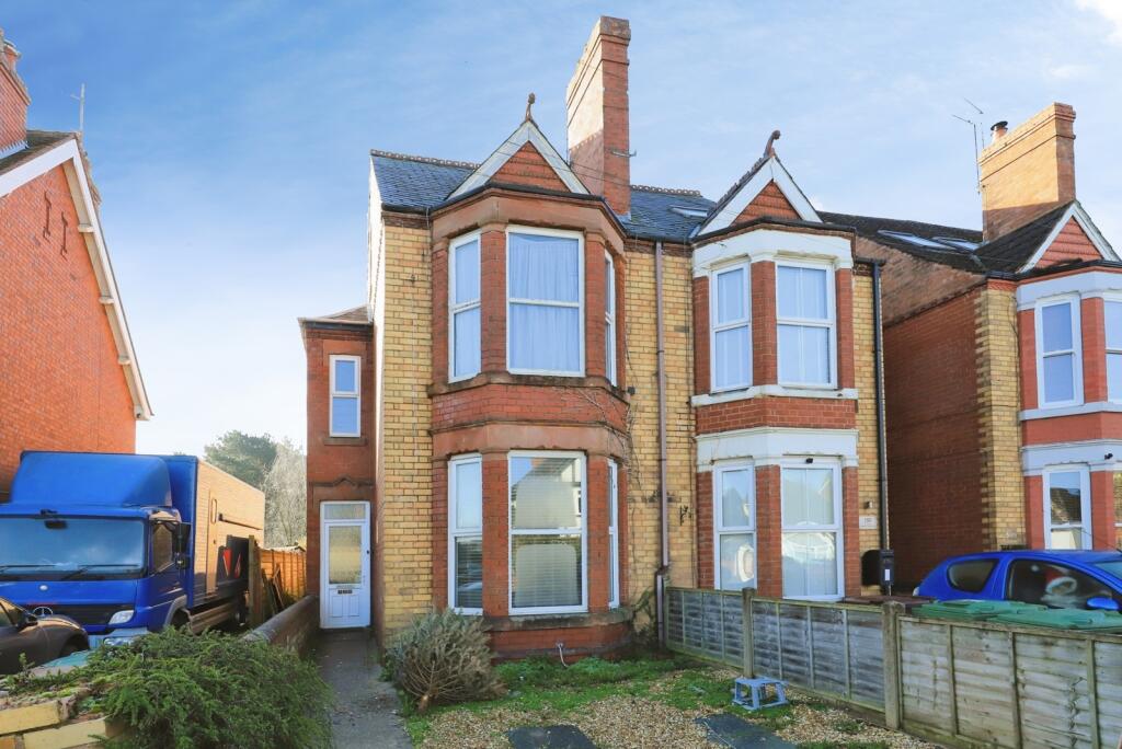 Main image of property: Hurcott Road, Kidderminster, Worcestershire, DY10