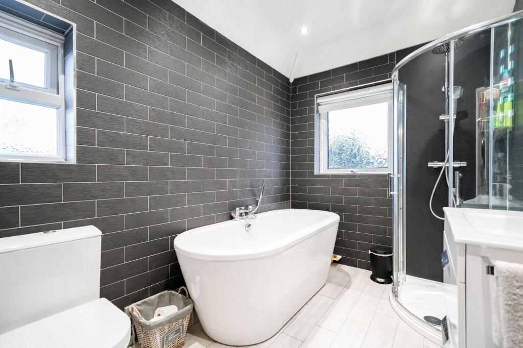 Additional image 16 of Stanway Road, Shirley