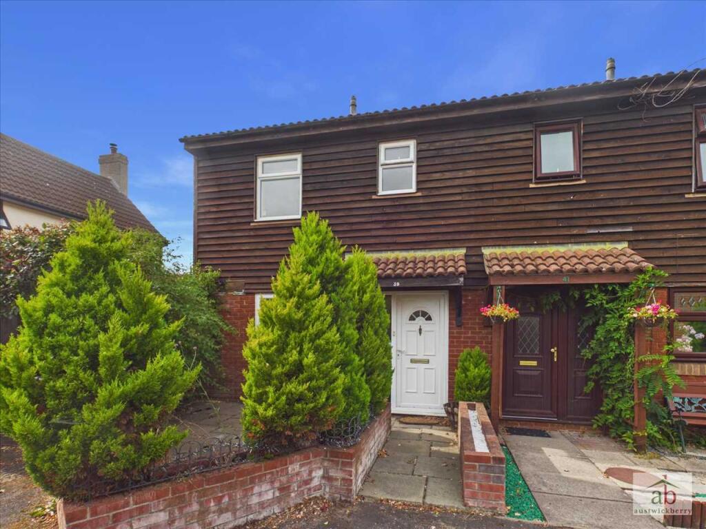 Main image of property: Carlford Close, Martlesham Heath
