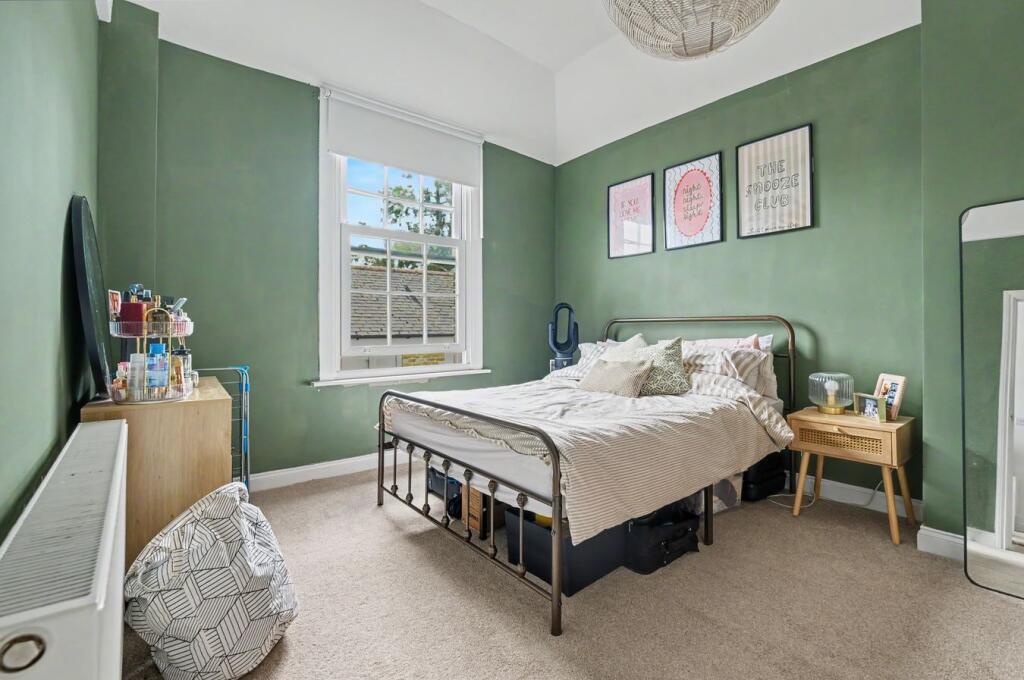 Apartment in Chelmsford - View 5