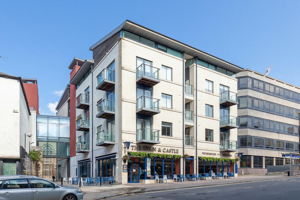 Main image of property: Oxford Castle, New Road